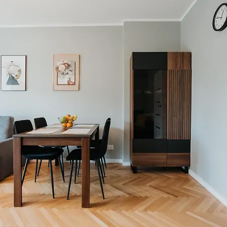 Apartment Connecta In Center With Ac *