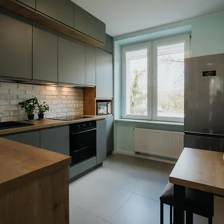 Connecta In Center With Ac Apartment Krakow